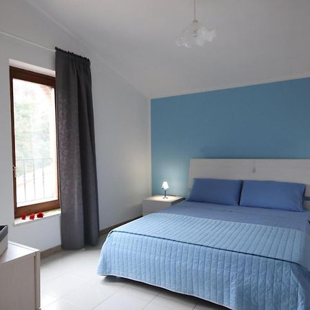 Casa Vacanze Al Borgo Caprino Veronese Exteriör bild