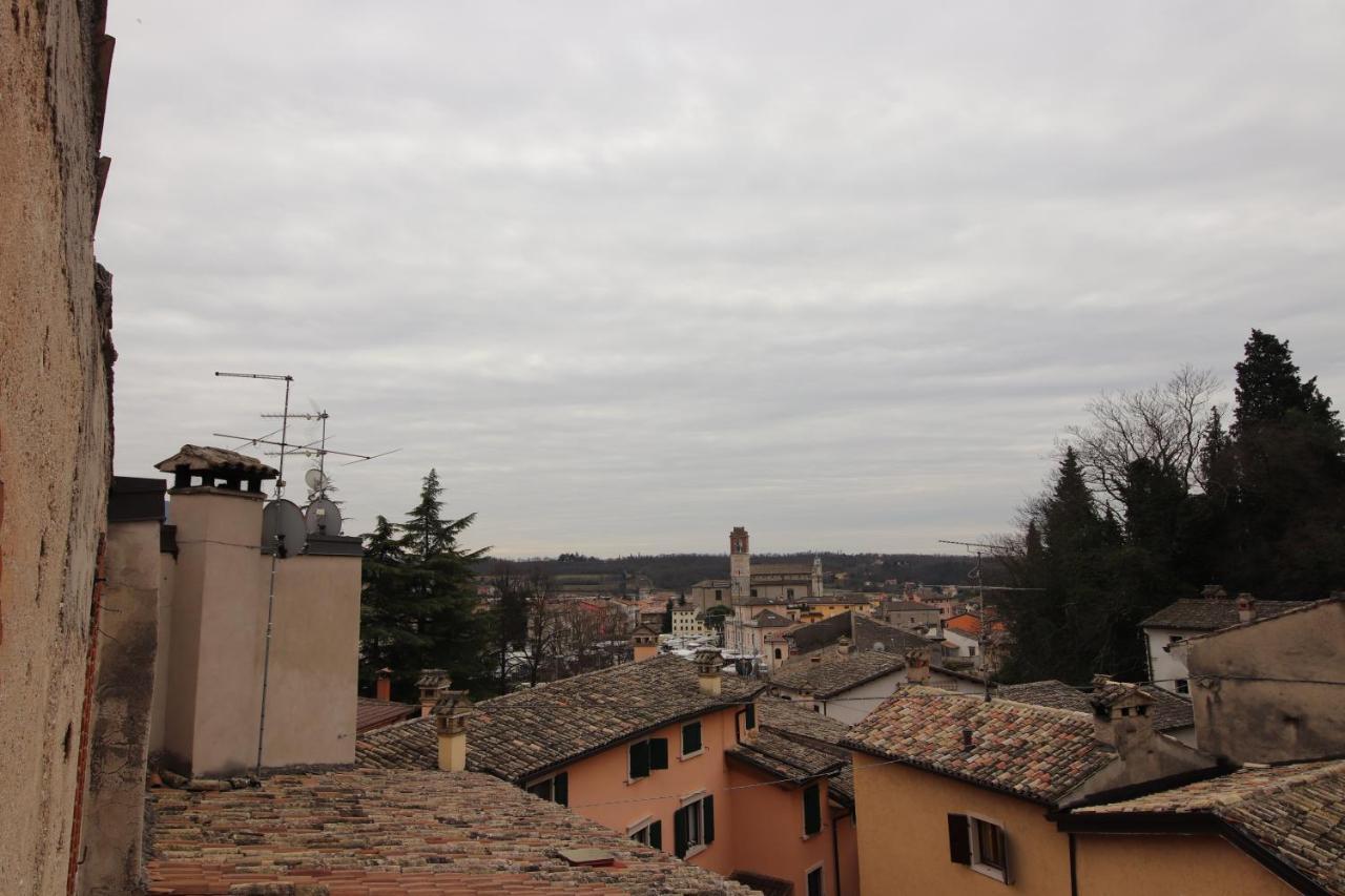 Casa Vacanze Al Borgo Caprino Veronese Exteriör bild