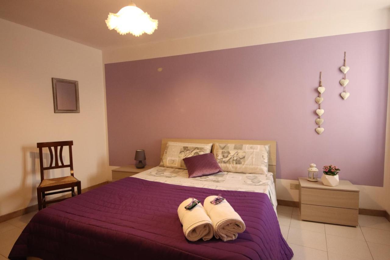 Casa Vacanze Al Borgo Caprino Veronese Exteriör bild