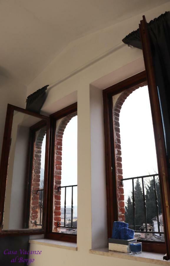 Casa Vacanze Al Borgo Caprino Veronese Exteriör bild
