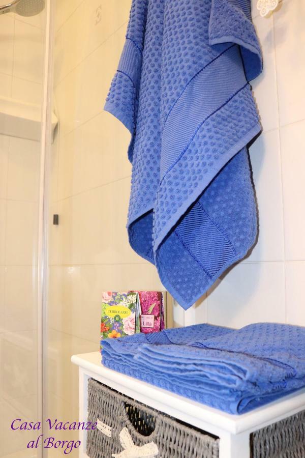 Casa Vacanze Al Borgo Caprino Veronese Exteriör bild
