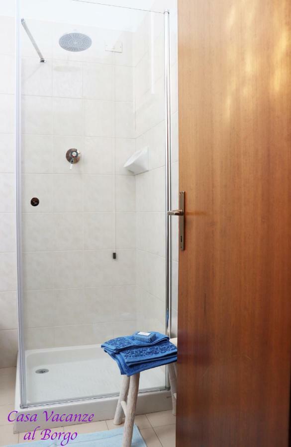 Casa Vacanze Al Borgo Caprino Veronese Exteriör bild